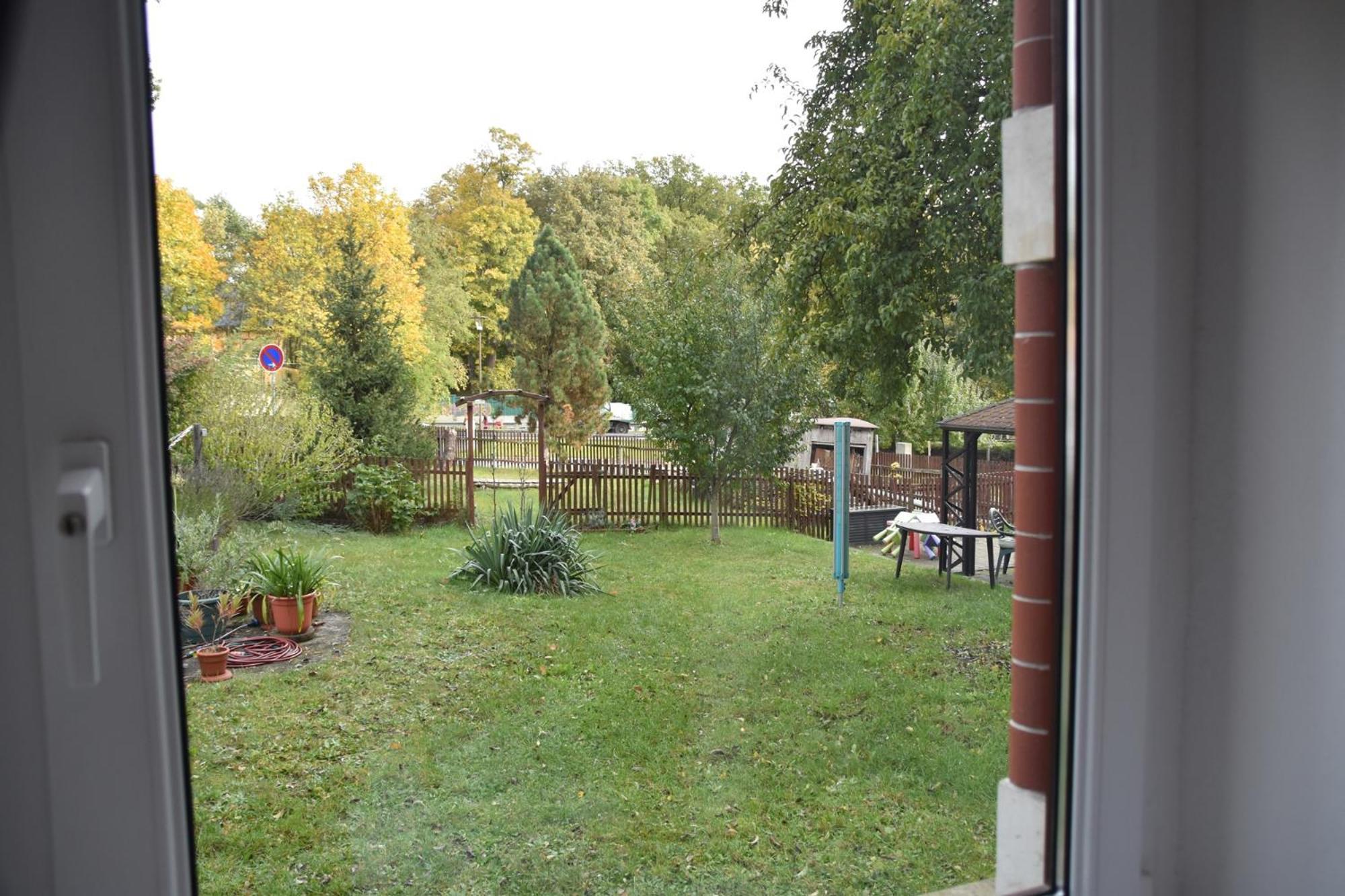 Ferienwohnung Und Pension "Zur Aue" Konigsbruck Экстерьер фото