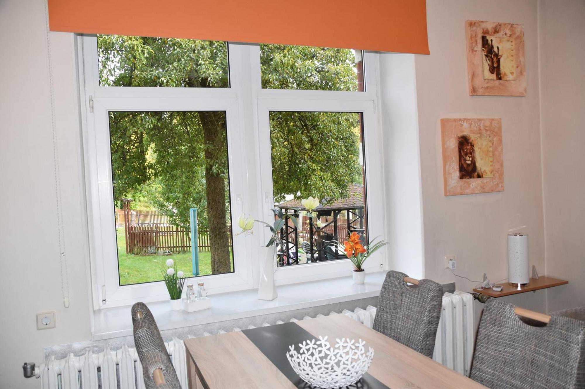 Ferienwohnung Und Pension "Zur Aue" Konigsbruck Экстерьер фото